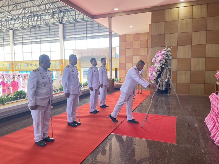 ร่วมพิธีวางพวงมาลา เนื่องในวันปิยะมหาราช 23 ตุลาคม